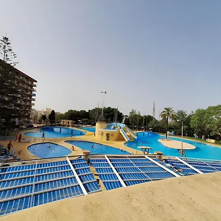 Estudio Minerva Piscina By Mo * 贝纳尔马德纳