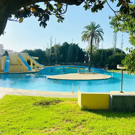 Estudio Minerva Piscina By Mo 贝纳尔马德纳